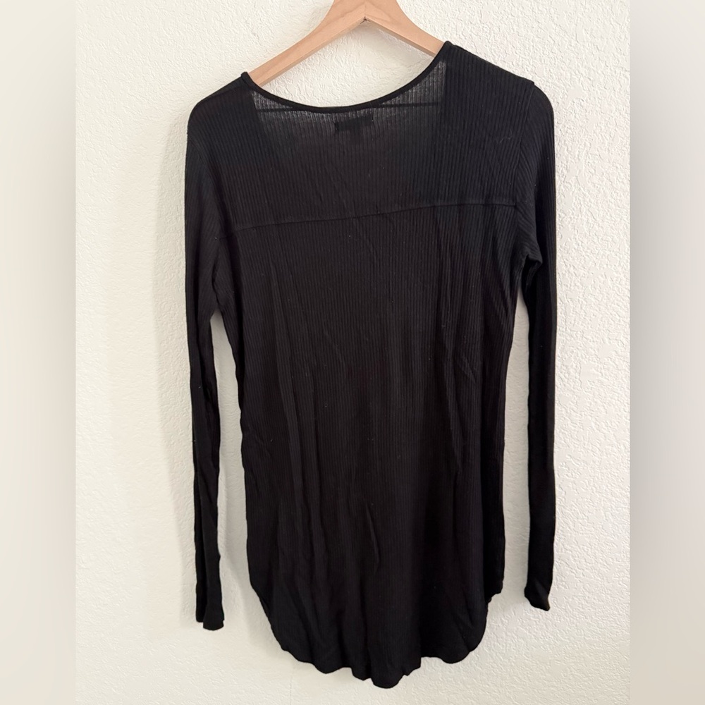 Abound // EUC Black Long Sleeve Henley Top - Picture 4 of 4